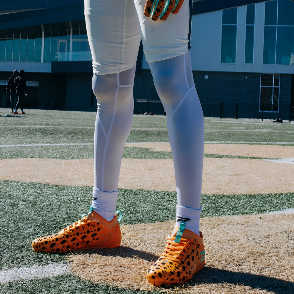 American Football Schuhe  Phenom Elite  Quantum Speed  The Flintstones Bedrock Blitz