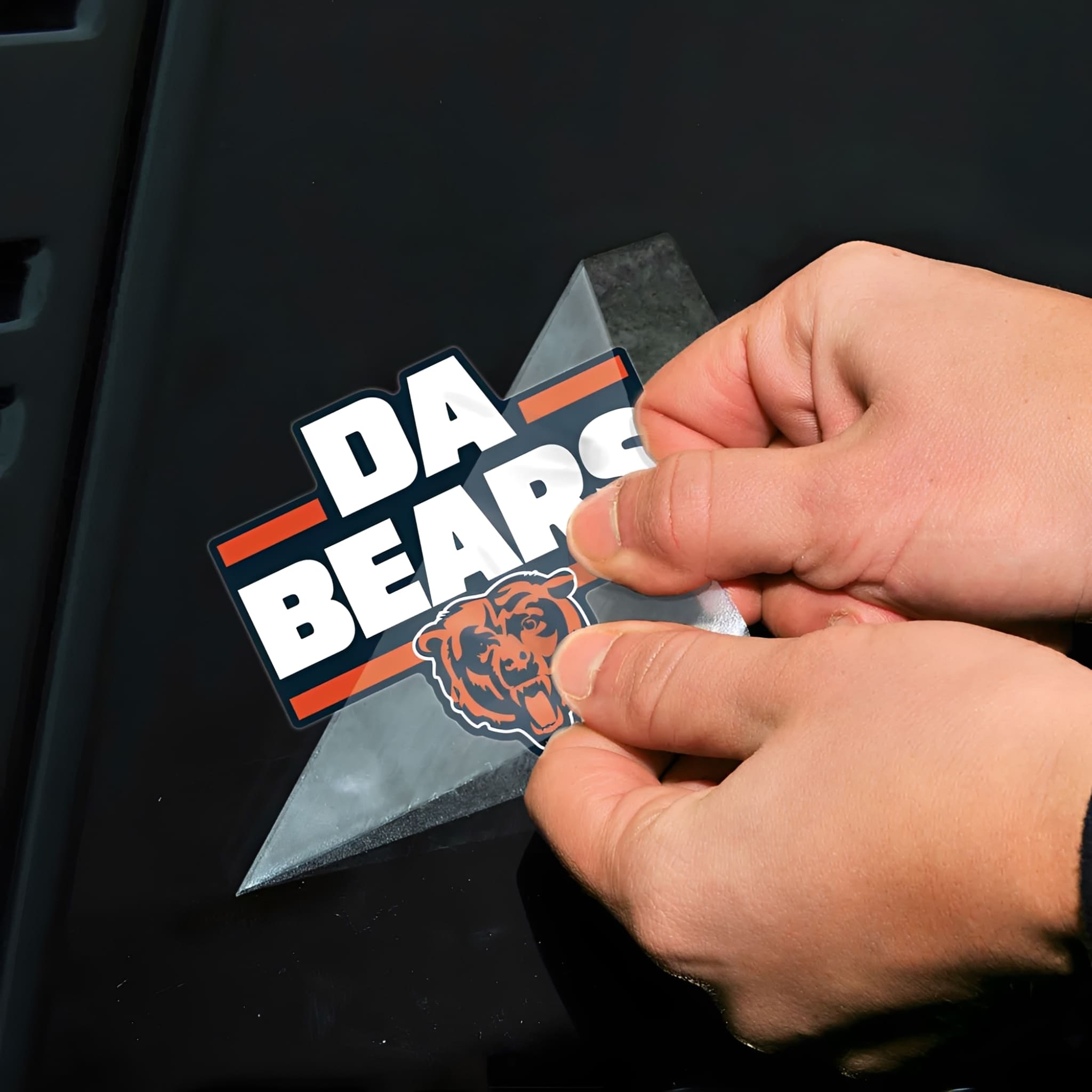 NFL Aufkleber Chicago Bears Slogan Perfect Cut Color Decal 4" x 4"
