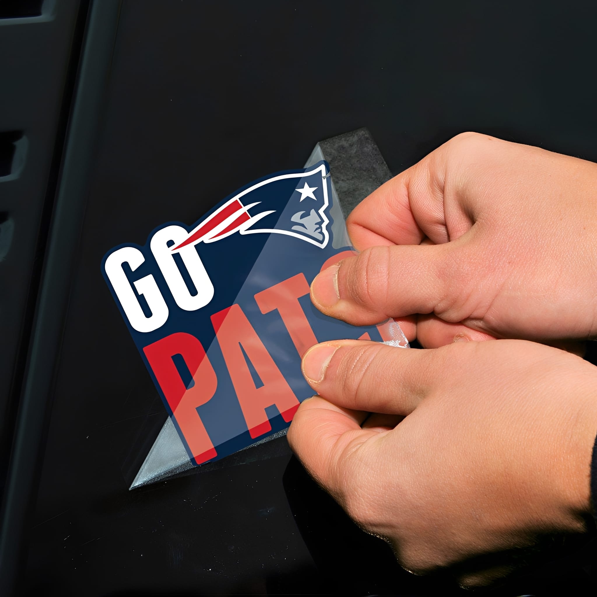 NFL Aufkleber New England Patriots Slogan Perfect Cut Color Decal 4" x 4" - Anwendung