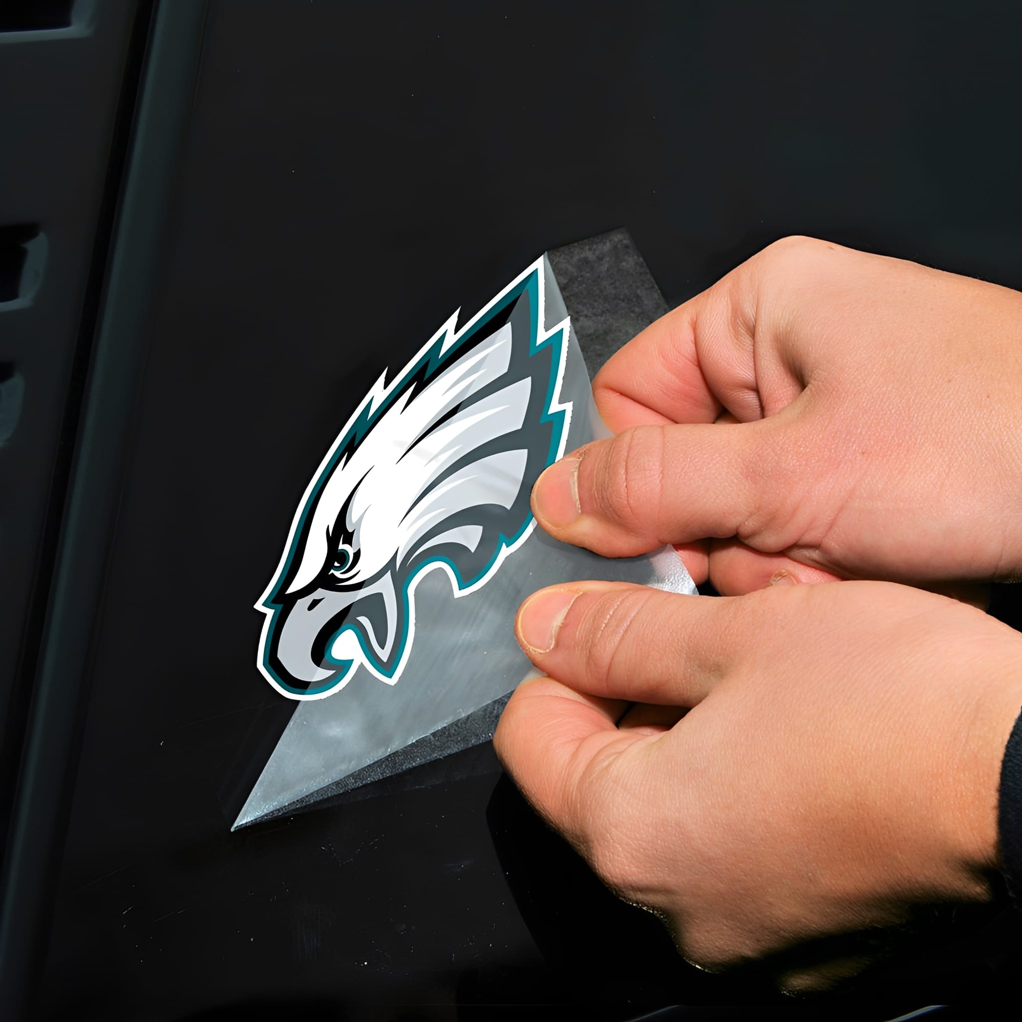 NFL Aufkleber Philadelphia Eagles Perfect Cut Color Decal 4" x 4" - Anwendung