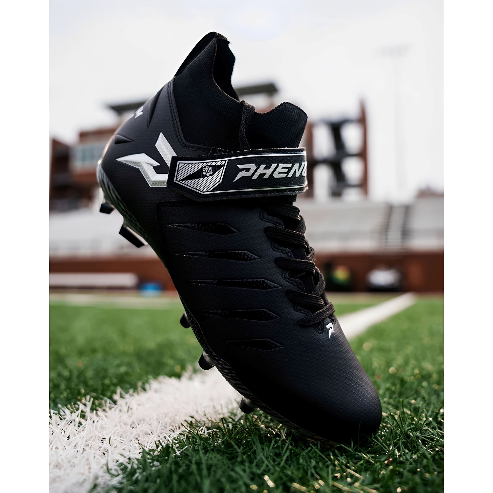 American Football Cleats Phenom Elite Quantum Force Mid Skill Team Colors
